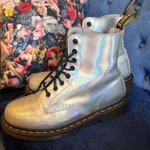 Iridescent Silver Docs